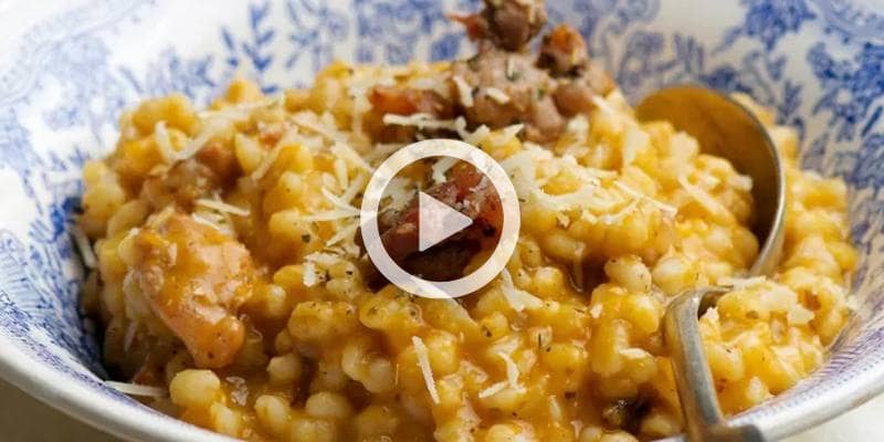 Risotto con zucca e salsiccia (VIDEO RICETTA)