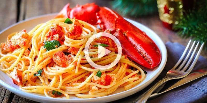 Spaghetti con astice in bellavista (VIDEO RICETTA)