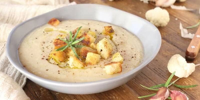 Vellutata di cavolfiore (VIDEO RICETTA)