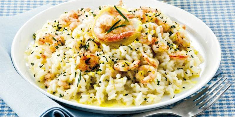 Risotto al limone e gamberetti (VIDEO RICETTA)