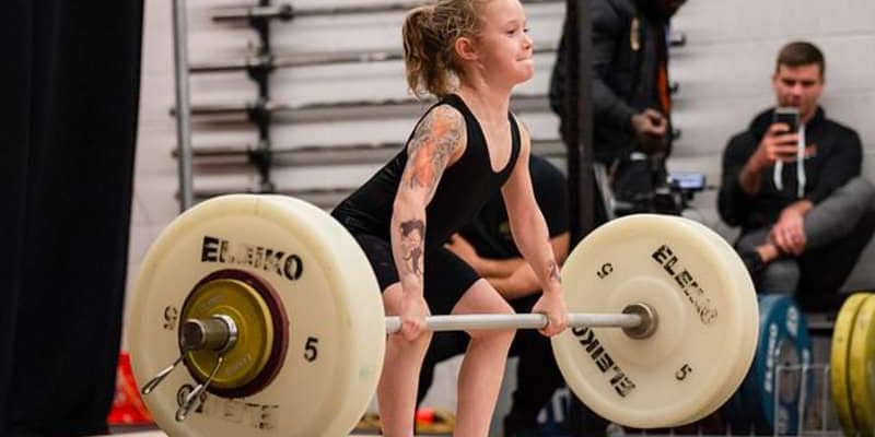 Rory van Ulft ha 7 anni e riesce a sollevare 80kg