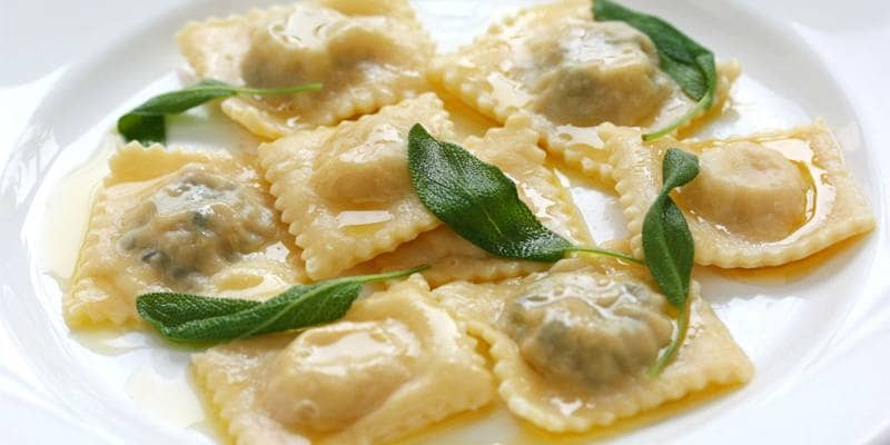 Ravioli ricotta e spinaci