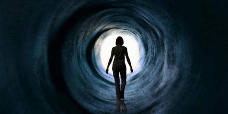 Perché alcune persone hanno il potere di ascoltare i morti?
