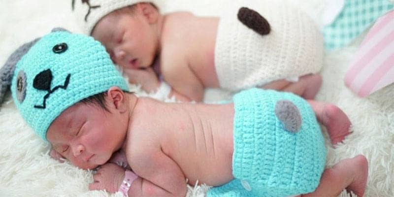 Due gemelli da padri diversi
