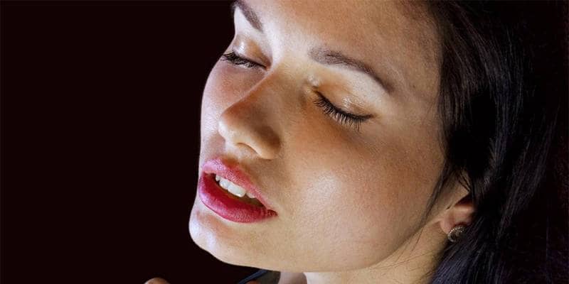 Abdorgasmo, che cos’è e quali sono i benefici?
