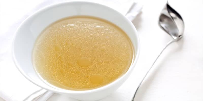 Brodo di carne (VIDEO RICETTA)